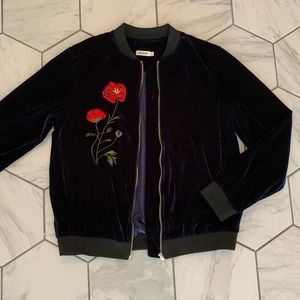 Navy velvet bomber jacket with flower embroidery